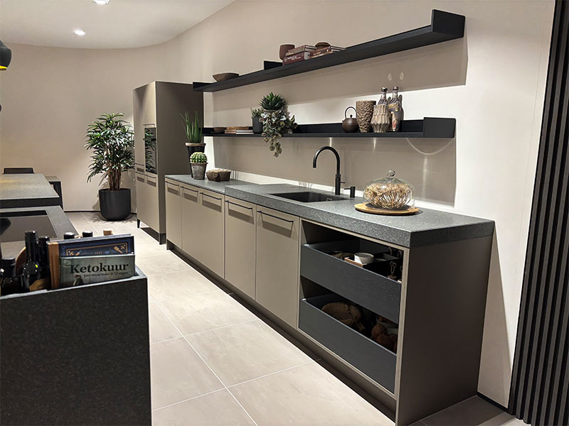 Groene SieMatic URBAN showroomkeuken | Satink Keukens